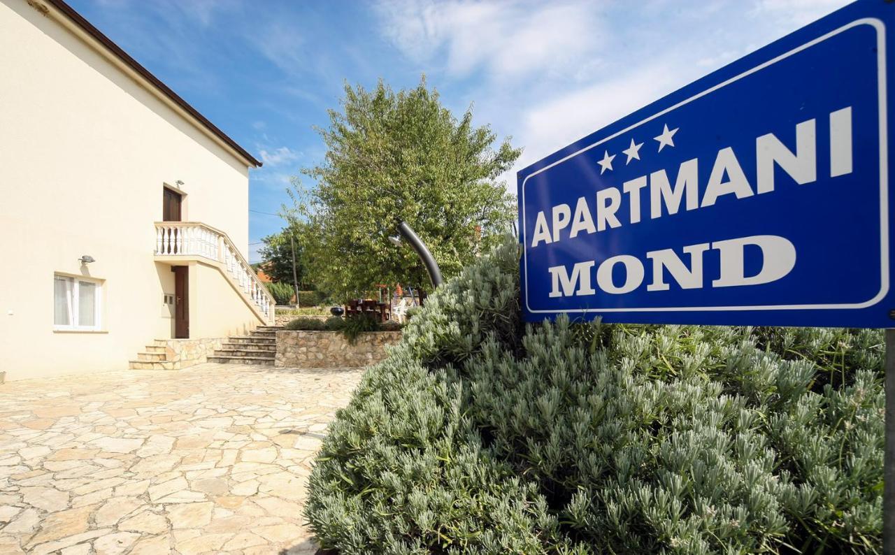 Apartments Mond Gornji Karin Exterior foto